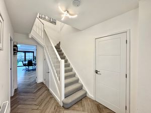 Photo 10- click for photo gallery